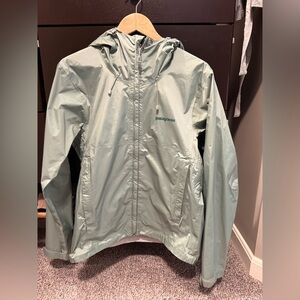 Patagonia Torrentshell Rain Jacket in Verdigris Green - Men’s Size Small